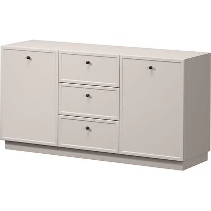 Komoda LORINI 150 w odcieniu kaszmiru na cokole z uchwytem w formie czarnej gałki